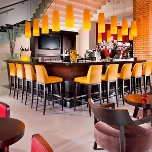 Courtyard By Marriott Center 4*, Budapešť Maďarsko