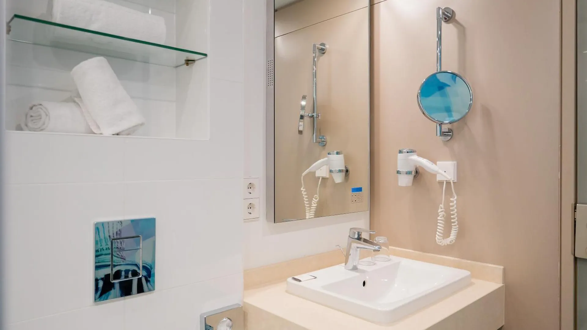 Homaris West Side (Adults Only) Hotel Berlin