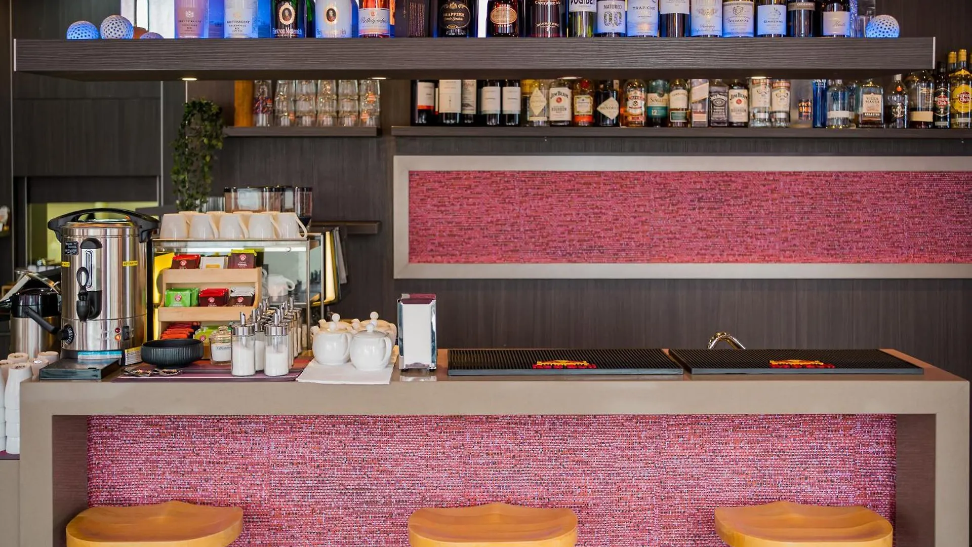 Hotel Homaris West Side (Adults Only) Berlin 4*,